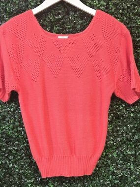 Vintage Red Short-Sleeve Knit Top